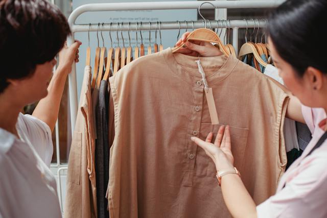 Tips Cara Memeriksa Kualitas Pakaian Yang Bagus